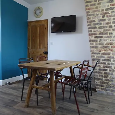 Apartment L'ailly *